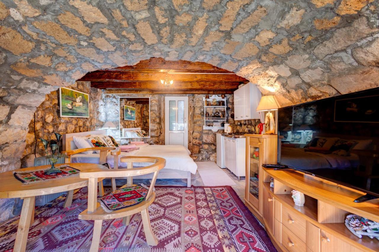 Holiday Home Pavle ริเยกาเซรโนเยวิชา ภายนอก รูปภาพ